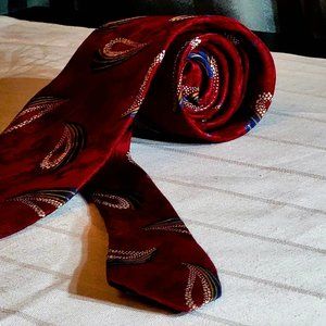 Men's VINTAGE Lord & Taylor silk Neck Tie, Burgundy, Navy Blue, Paisley Design